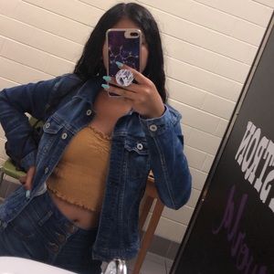 Meet your Posher, Briselda